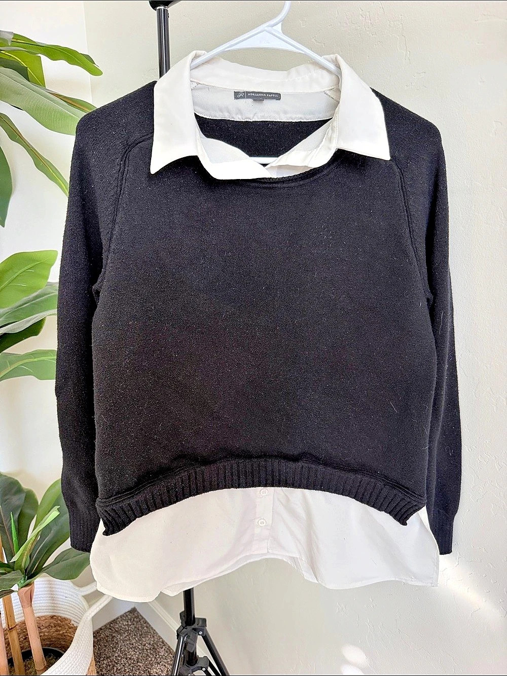 Adrianna Papell V-Neck Twofer Sweater Top Black & White Small